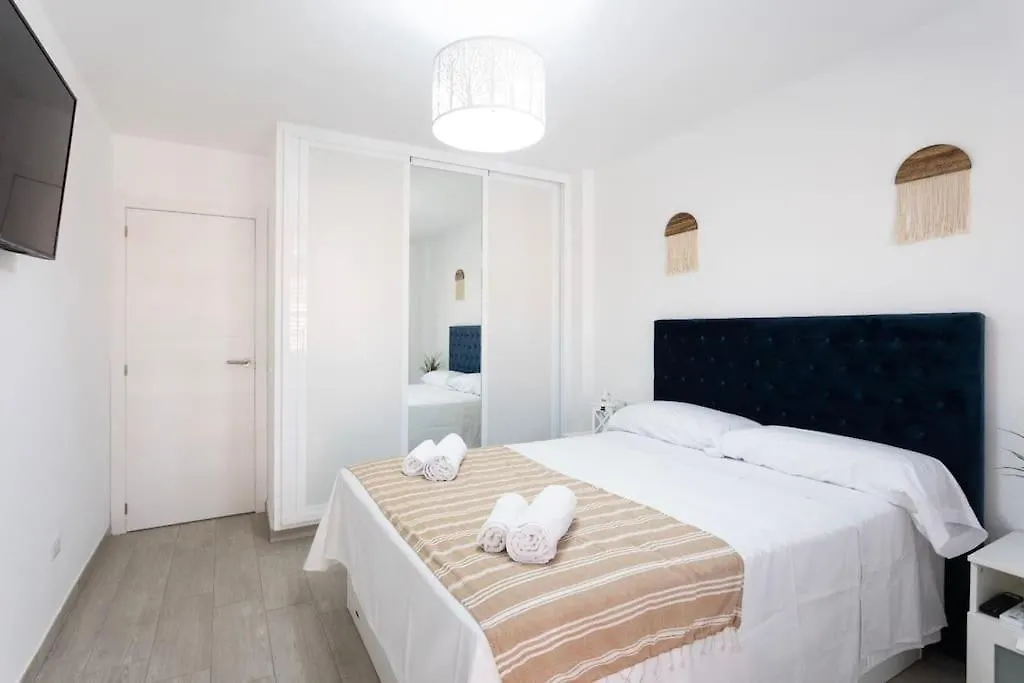 A Un Paso De La Playa Apartment Candelaria