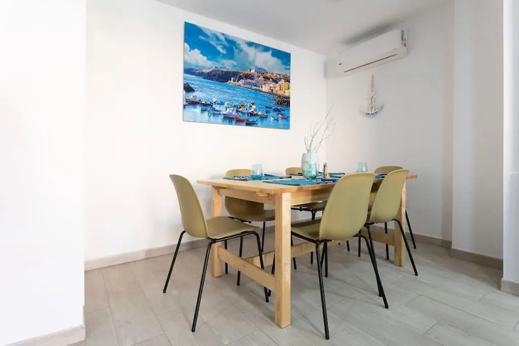 A Un Paso De La Playa Apartment Candelaria