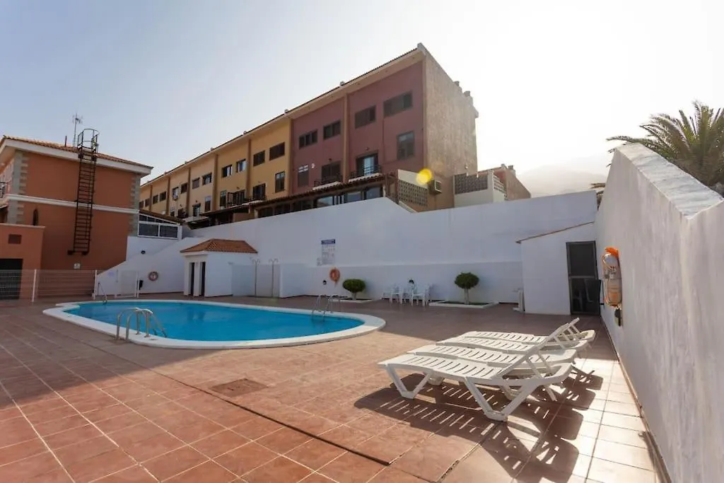 A Un Paso De La Playa Apartment Candelaria