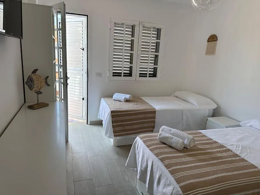 A Un Paso De La Playa Apartment Candelaria Spain